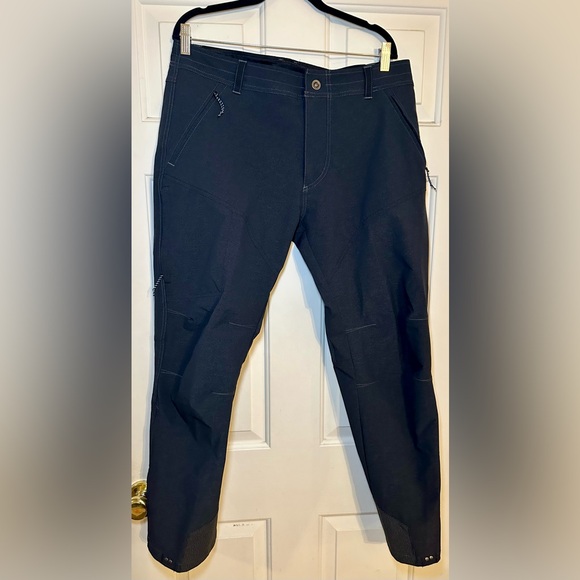 Kuhl Renegade Pants Mens Climbing Hiking Performance Dark Gray Koal 36X30 NWOT.‎